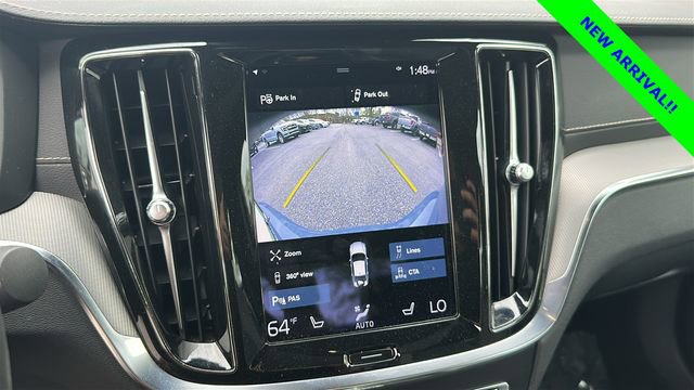 Used 2022 Volvo S60 B5 R-Design image 30