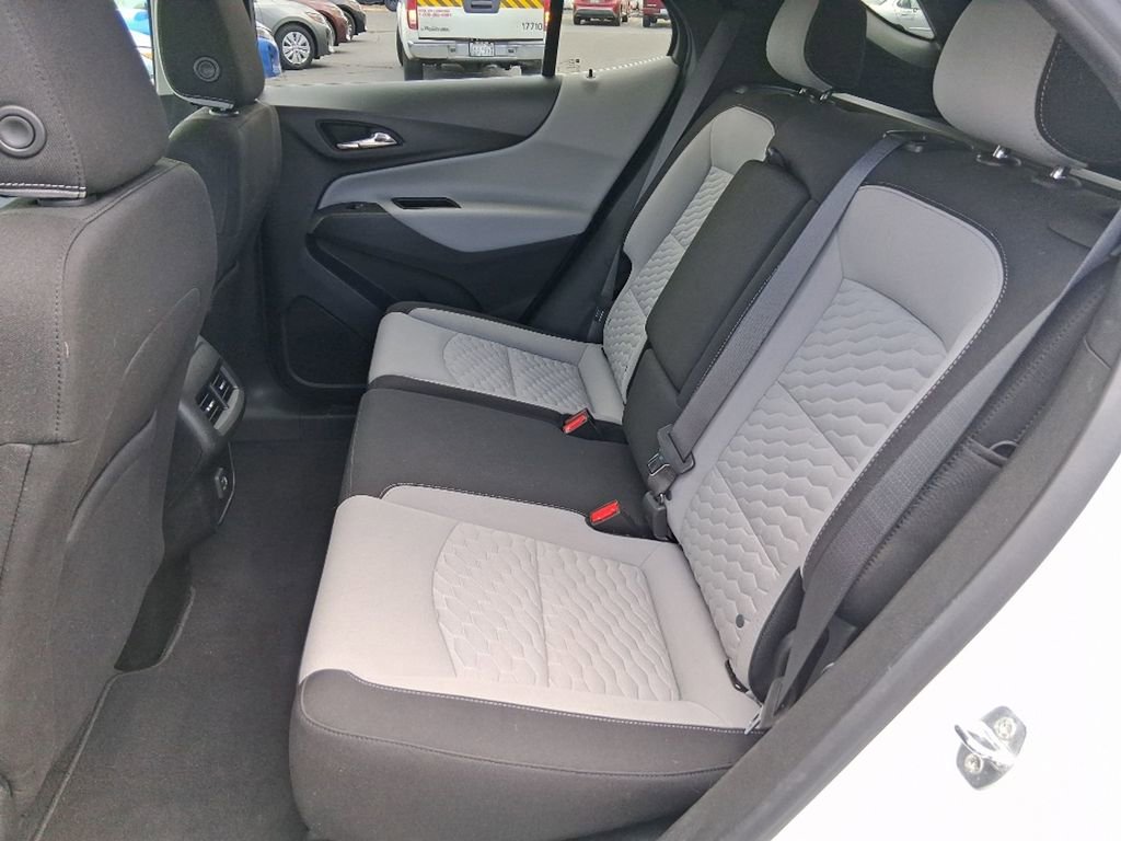 Used 2021 Chevrolet Equinox LT image 11