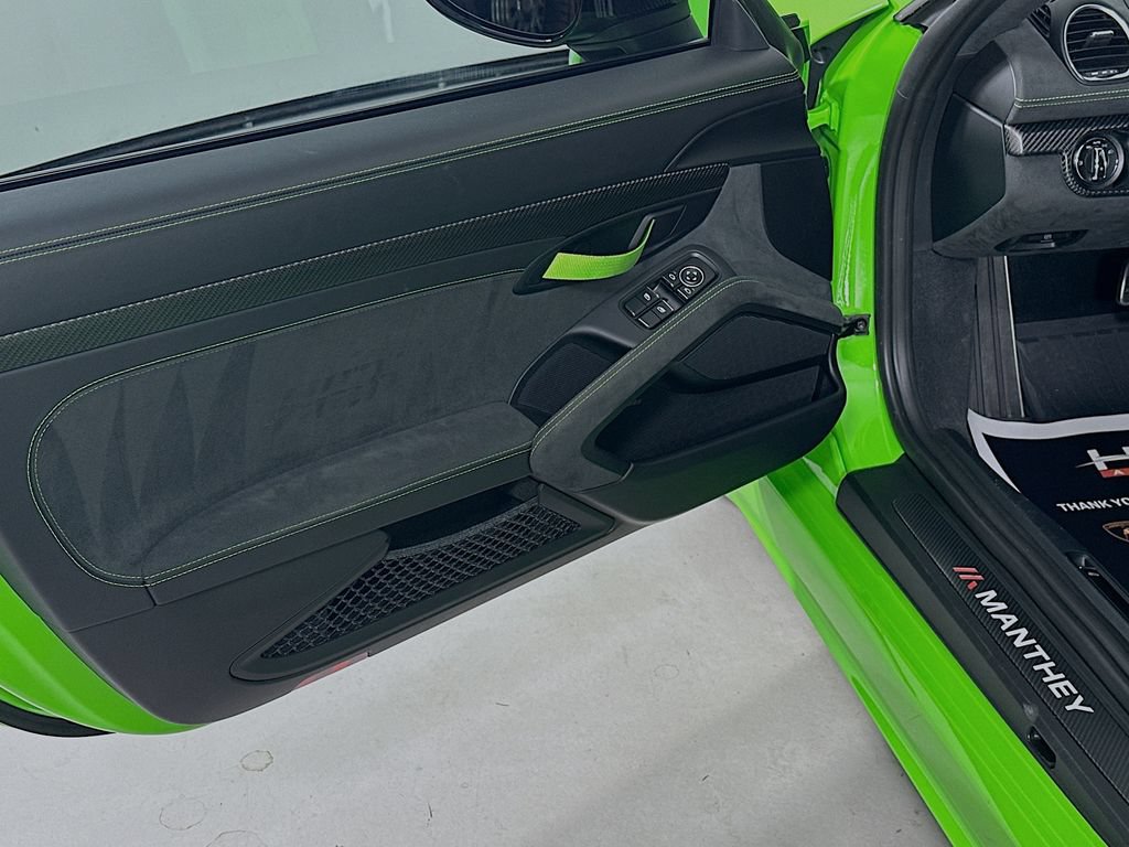 Used 2024 Porsche 718 Cayman GT4 RS w/ Weissach Package RWD image 13