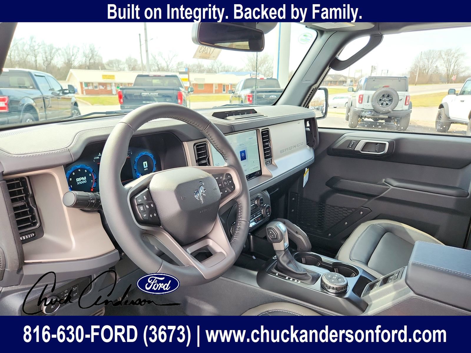 New 2026 Ford Bronco Outer Banks AWD/4WD image 11