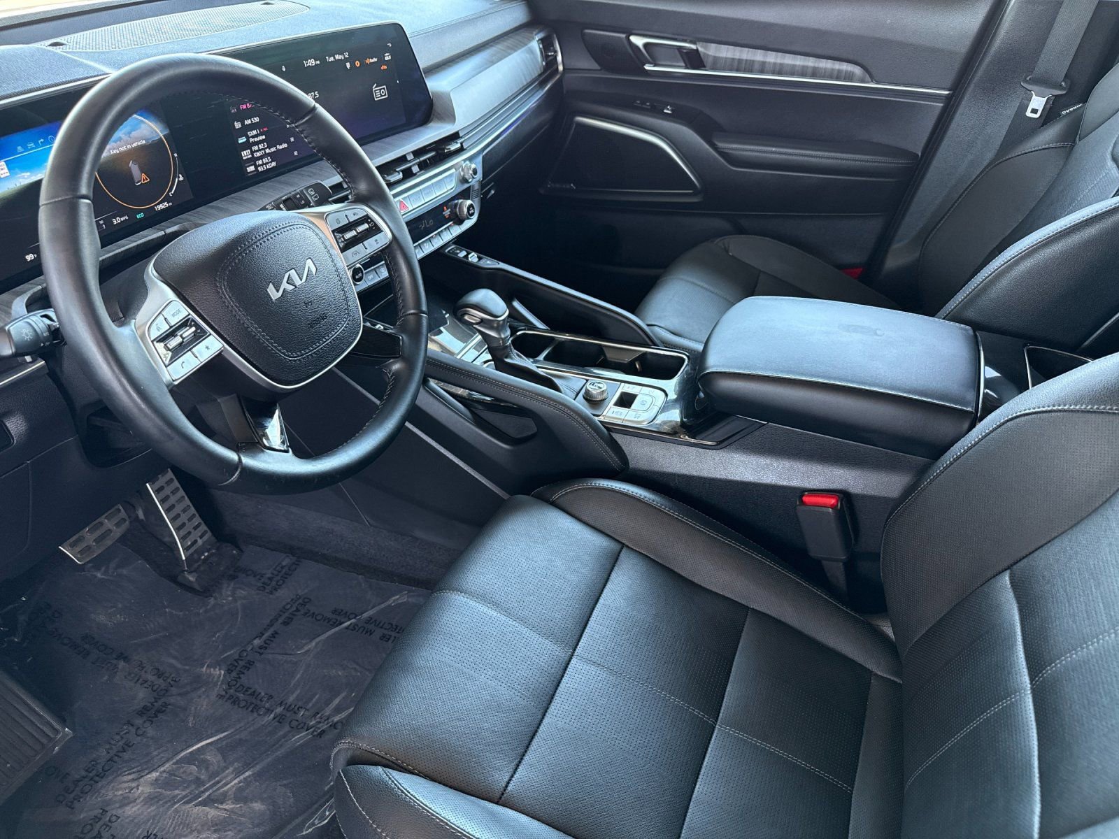 Certified 2024 Kia Telluride SX w/ Towing Package FWD image 9