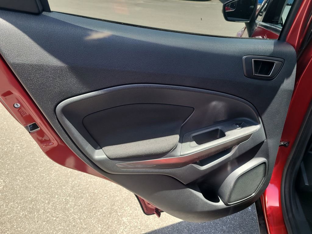 Used 2020 Ford EcoSport SE w/ Interior Protection Package FWD image 9