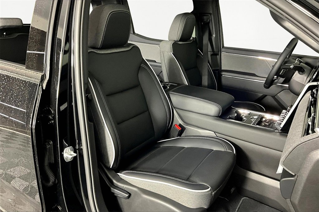New 2026 GMC Sierra EV Elevation image 12