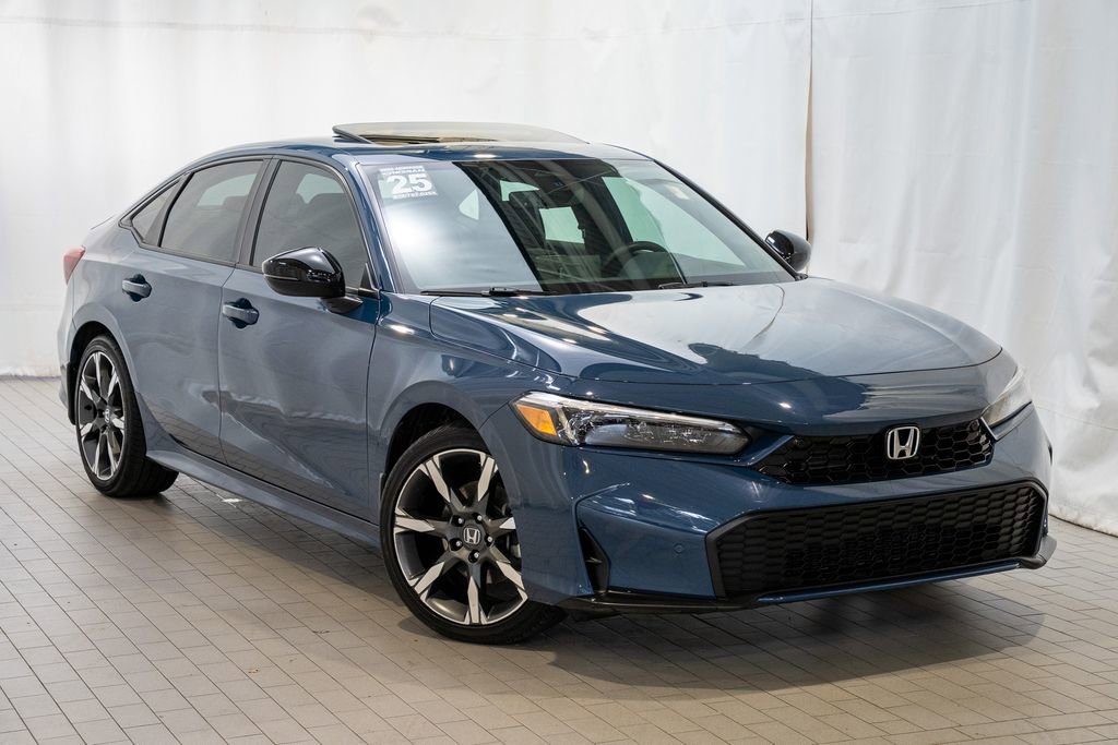 Used 2025 Honda Civic Sport image 1