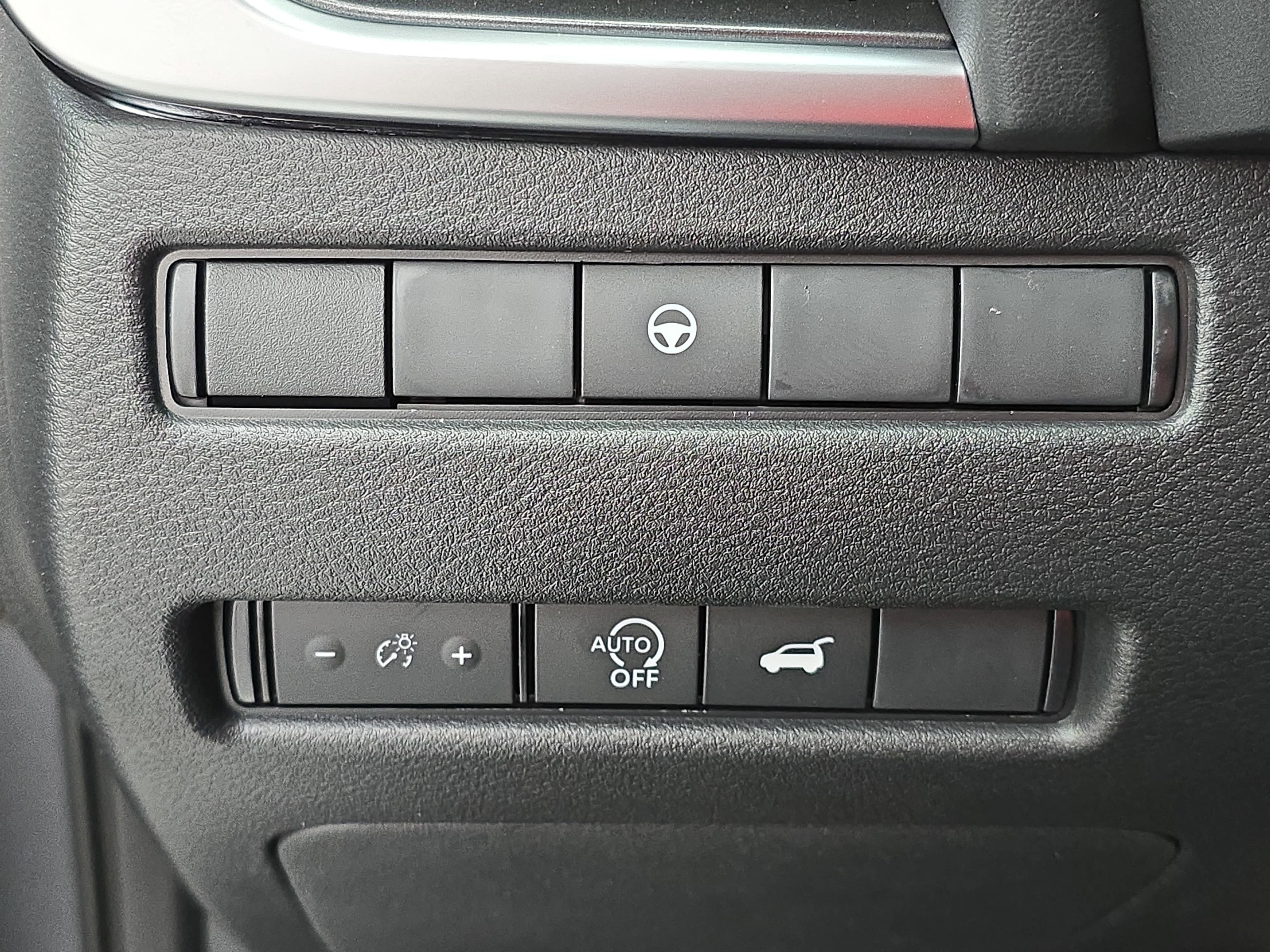 New 2026 Nissan Rogue SV FWD image 25