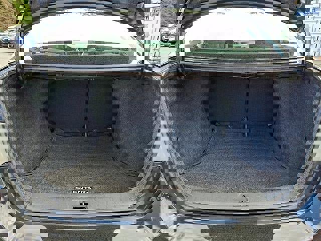 Used 2019 Nissan Sentra SR w/ Premium Package (SR) image 28