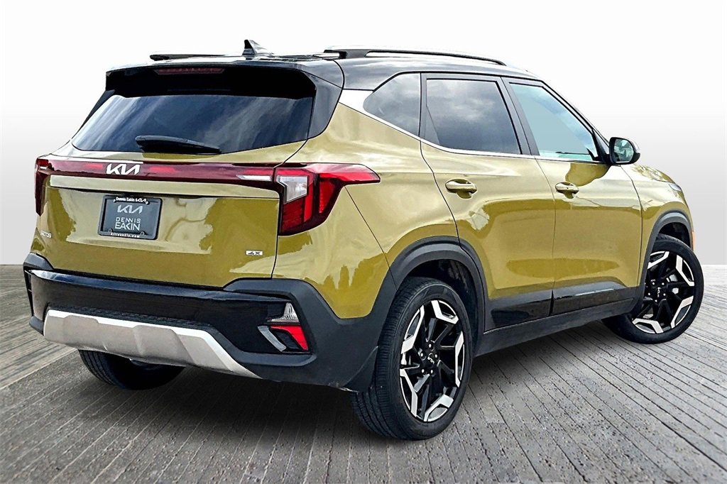 Certified 2024 Kia Seltos SX image 2