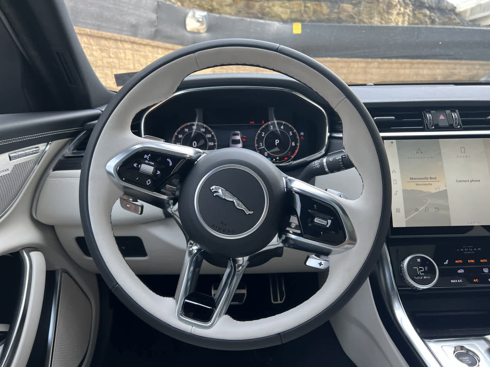 Used 2024 Jaguar XF R-Dynamic SE image 10