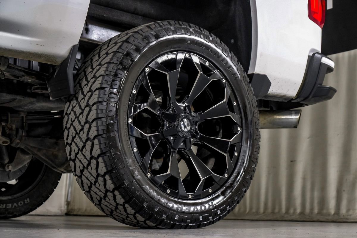 Used 2018 Chevrolet Silverado 1500 LTZ Z71 w/ LTZ Plus Package AWD/4WD image 57