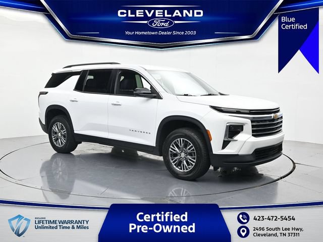Used 2025 Chevrolet Traverse LT