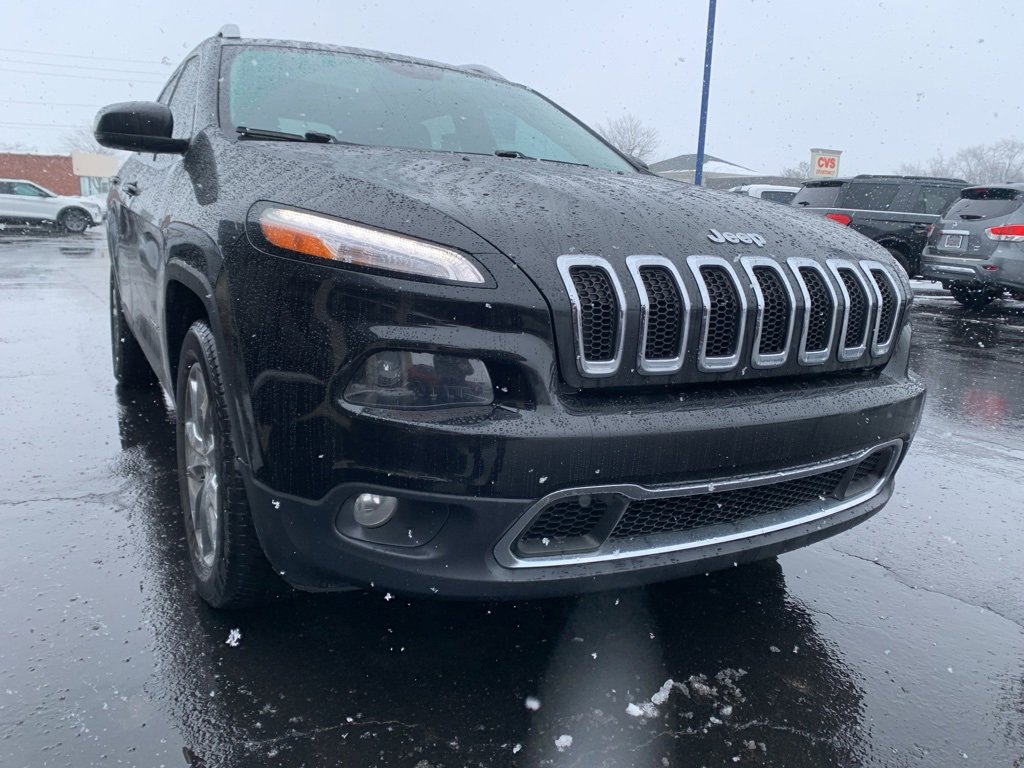 Used 2015 Jeep Cherokee Limited w/ Luxury Group