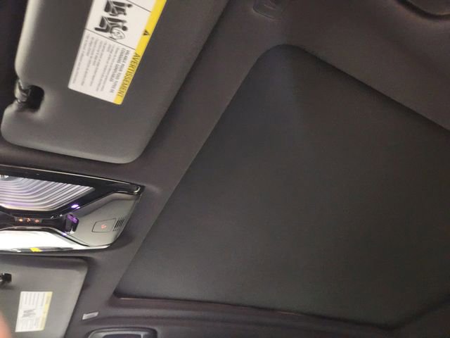 Used 2025 BMW X5 sDrive40i w/ M Sport Package image 26