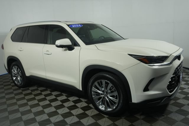 Used 2024 Toyota Grand Highlander AWD