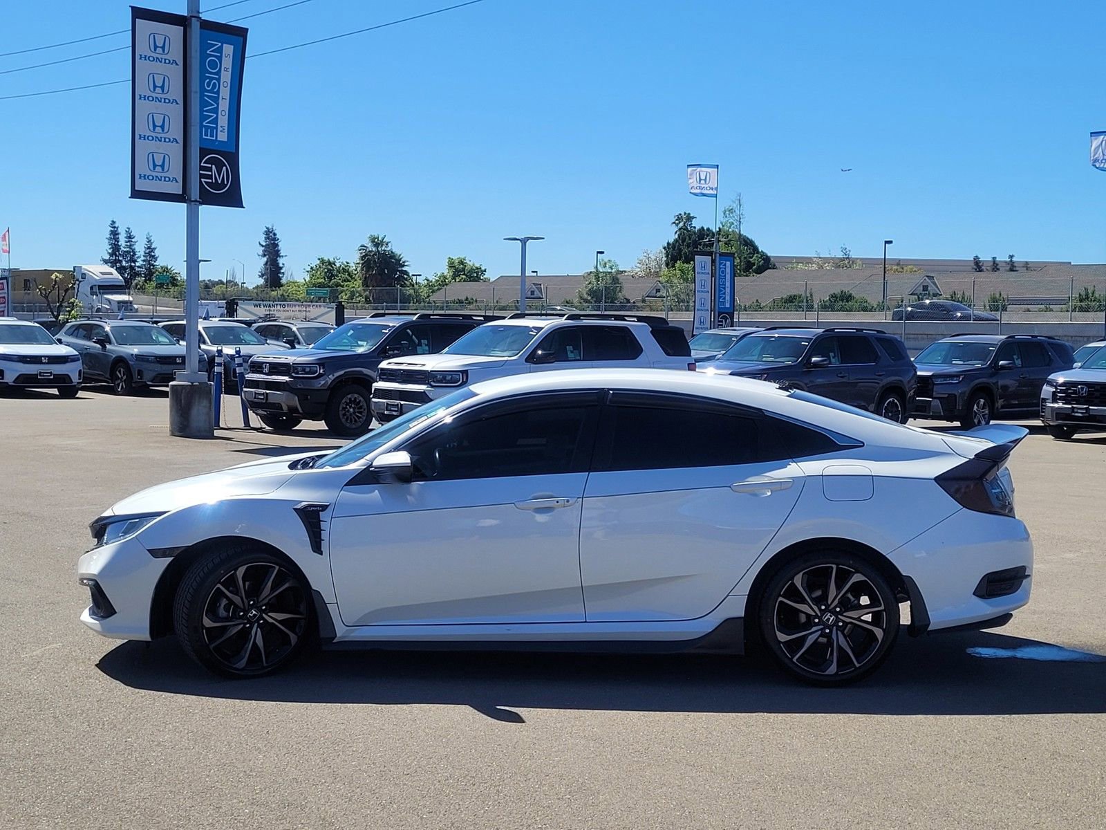 Used 2019 Honda Civic Sport image 8