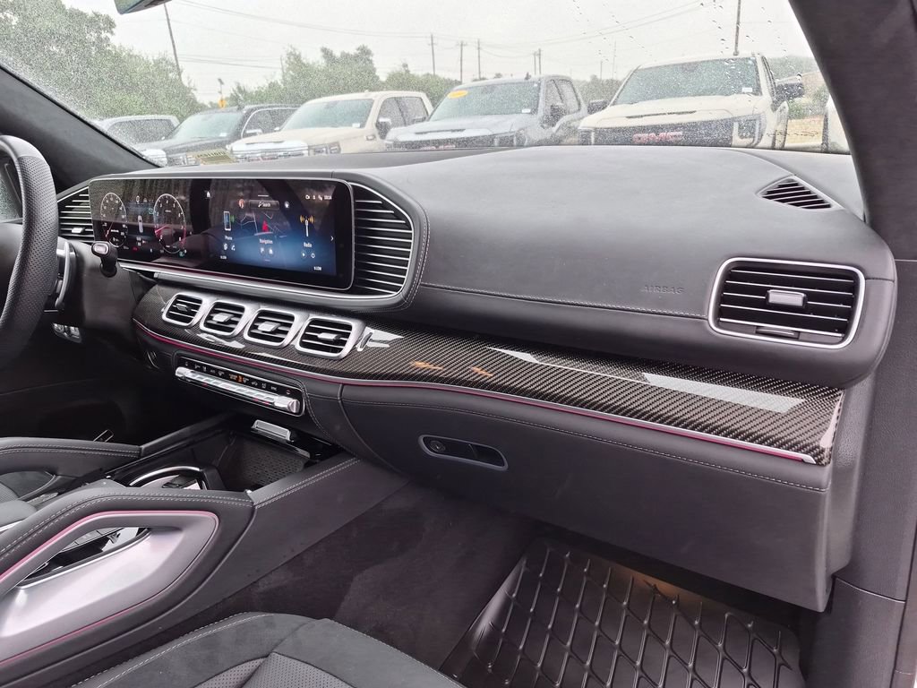 Used 2024 Mercedes-Benz GLS 63 AMG 4MATIC image 40