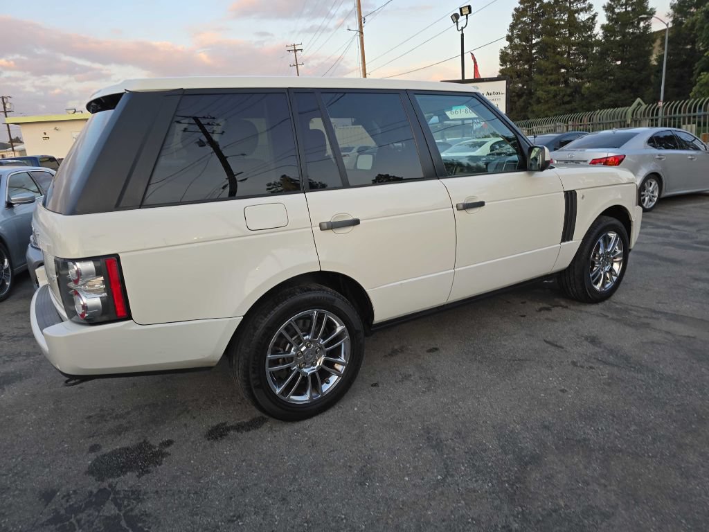 Used 2010 Land Rover Range Rover HSE LUX AWD/4WD image 9