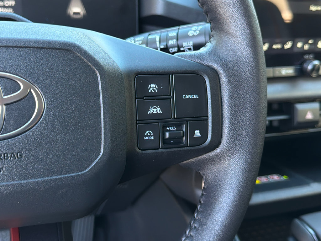 Used 2026 Toyota RAV4 AWD image 27