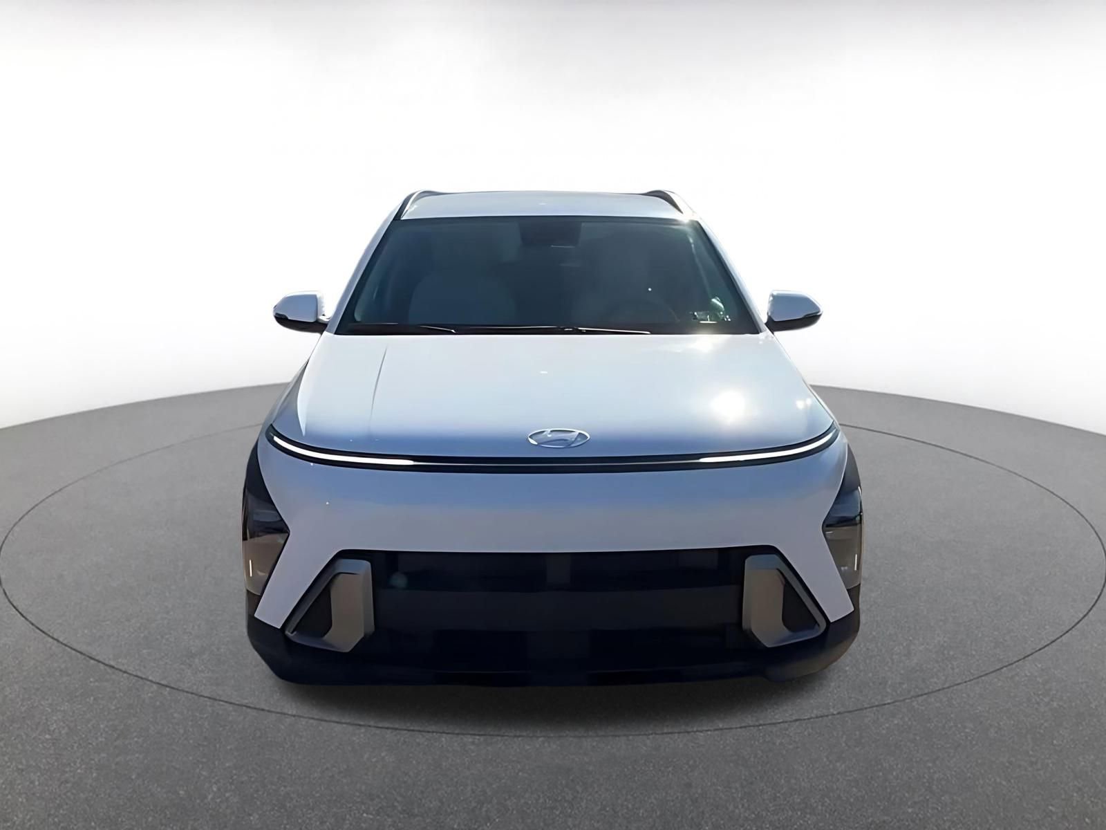 Used 2025 Hyundai Kona SEL image 11