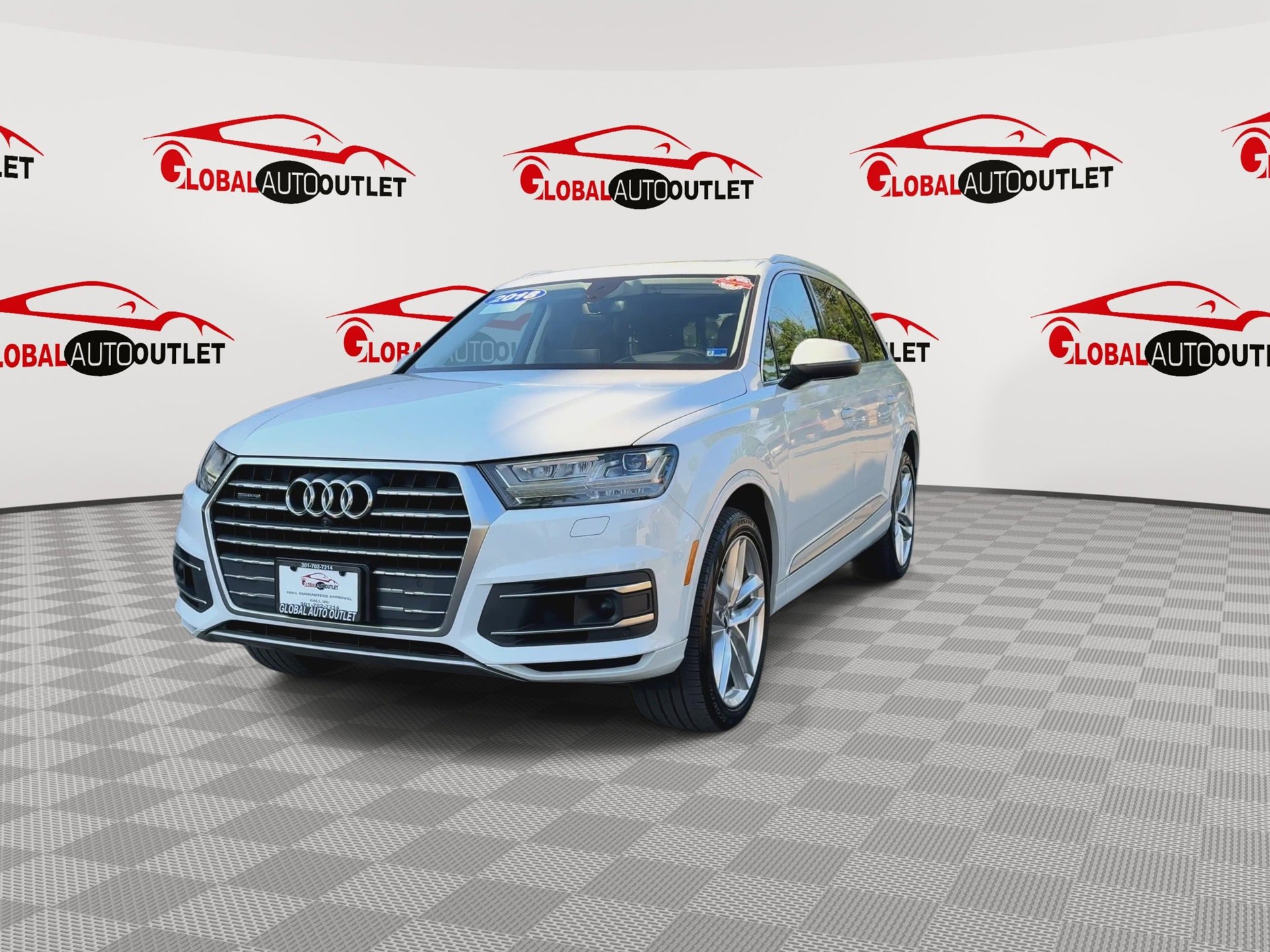 Used 2018 Audi Q7 3.0T Prestige AWD/4WD image 3