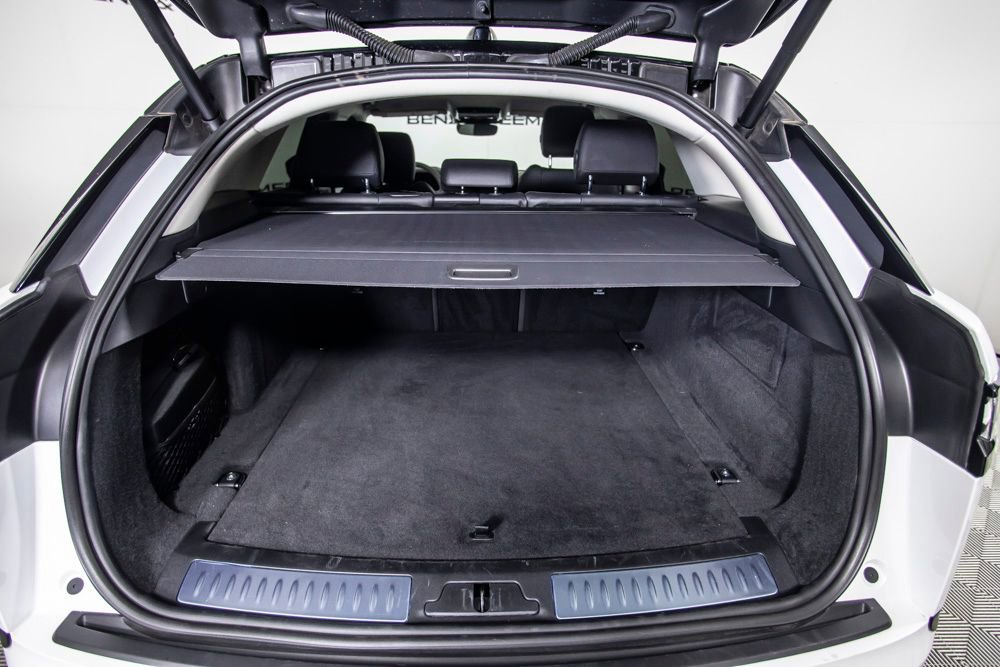 Used 2024 Land Rover Range Rover Velar S AWD/4WD image 7