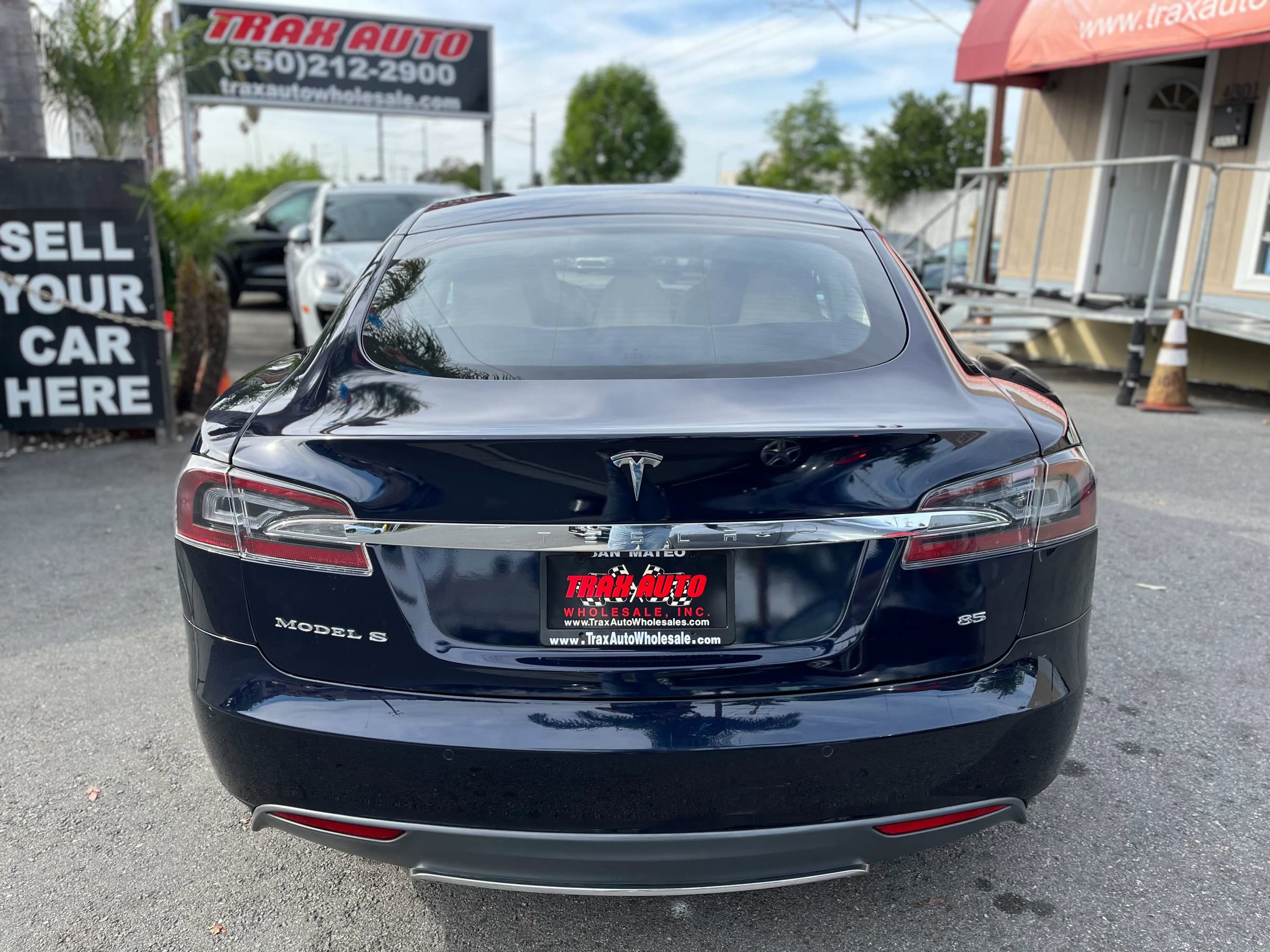 Used 2014 Tesla Model S P85 RWD image 6