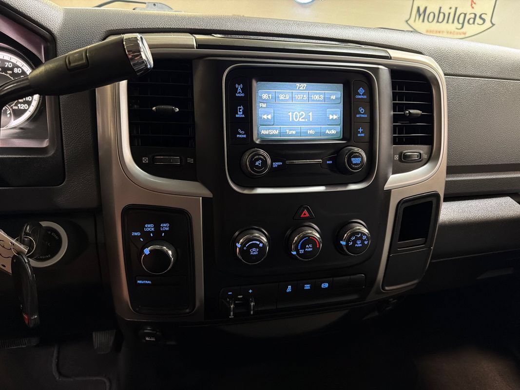 Used 2018 RAM 2500 SLT AWD/4WD image 20