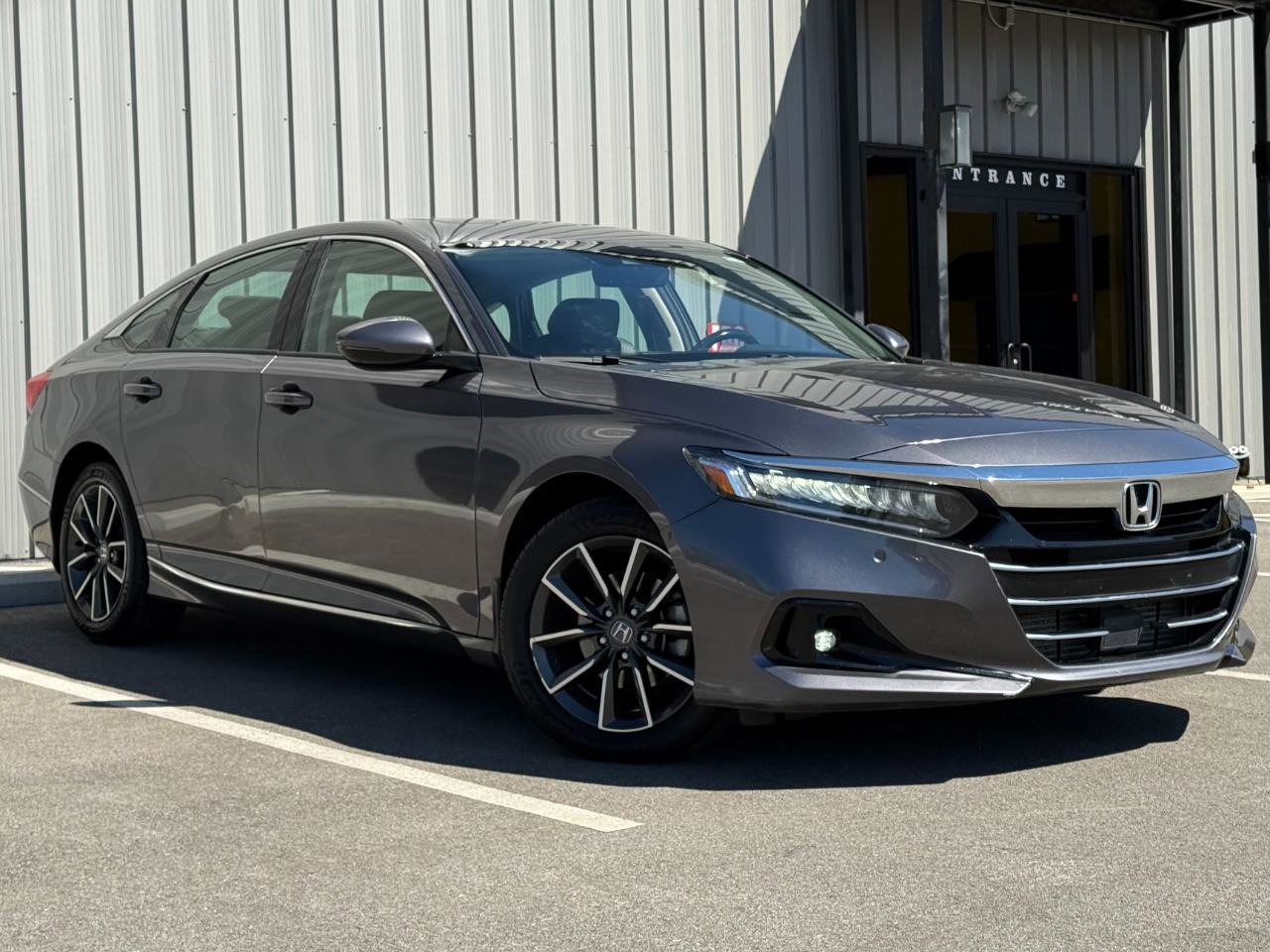 Used 2021 Honda Accord EX-L image 3