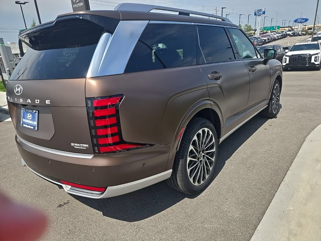 New 2026 Hyundai Palisade Calligraphy FWD image 8