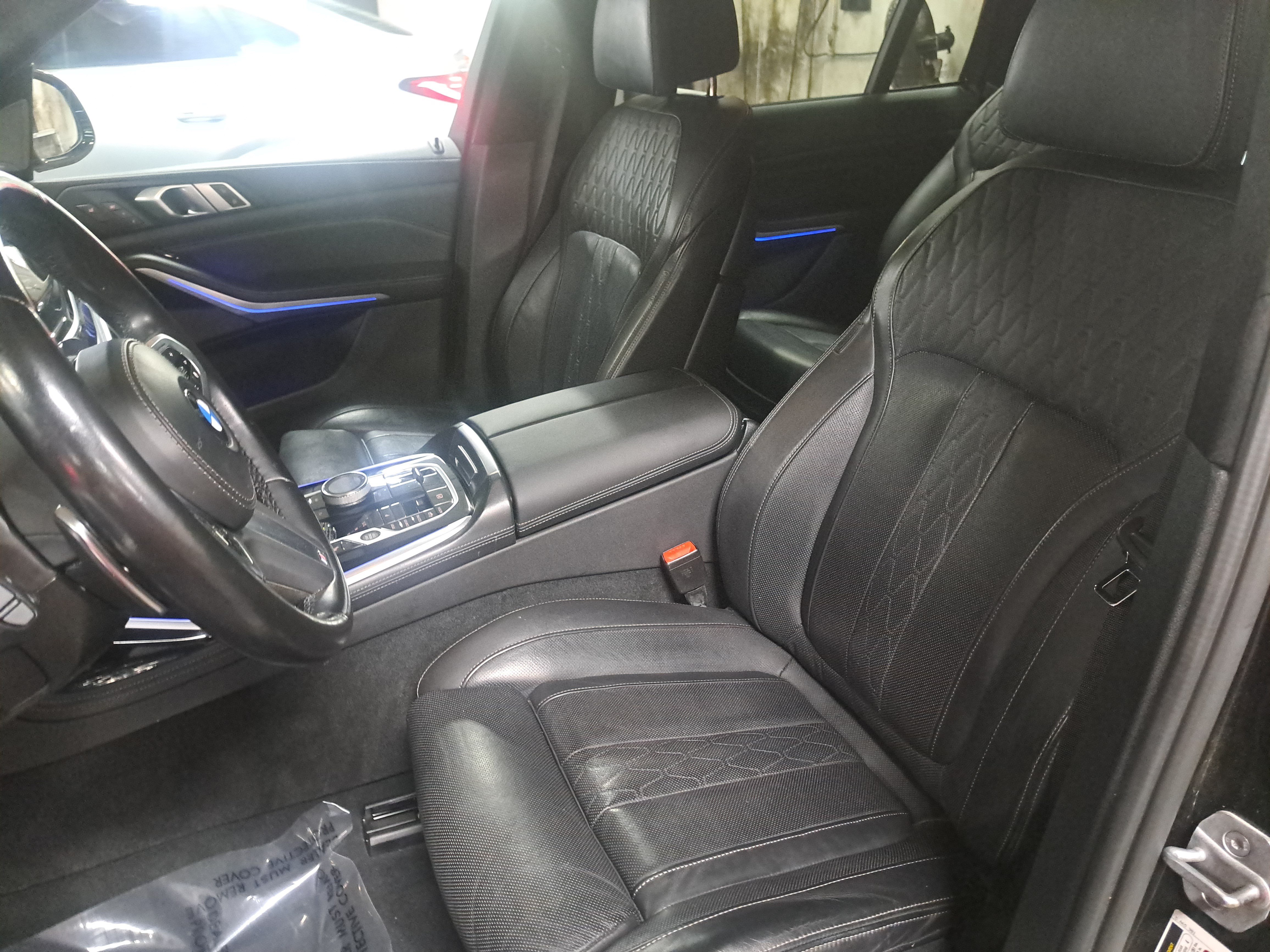Used 2023 BMW X7 xDrive40i w/ Executive Package AWD/4WD image 15