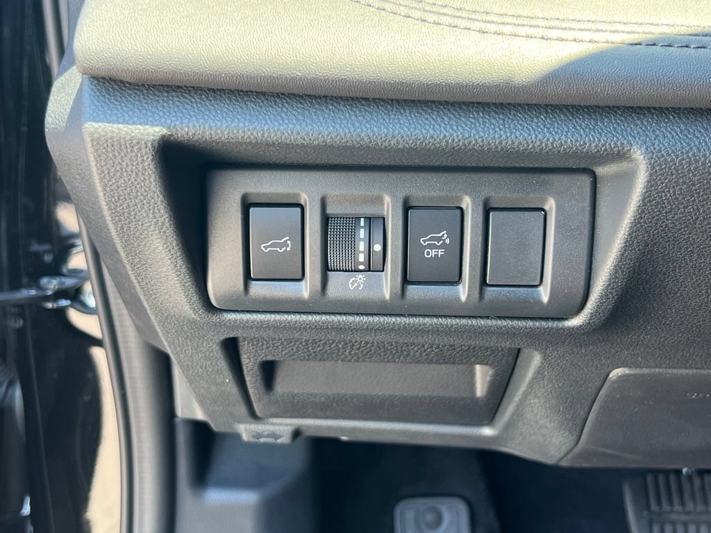 Used 2025 Subaru Outback Wilderness AWD/4WD image 20
