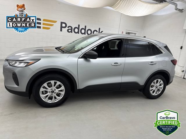 Used 2023 Ford Escape Active AWD/4WD image 3