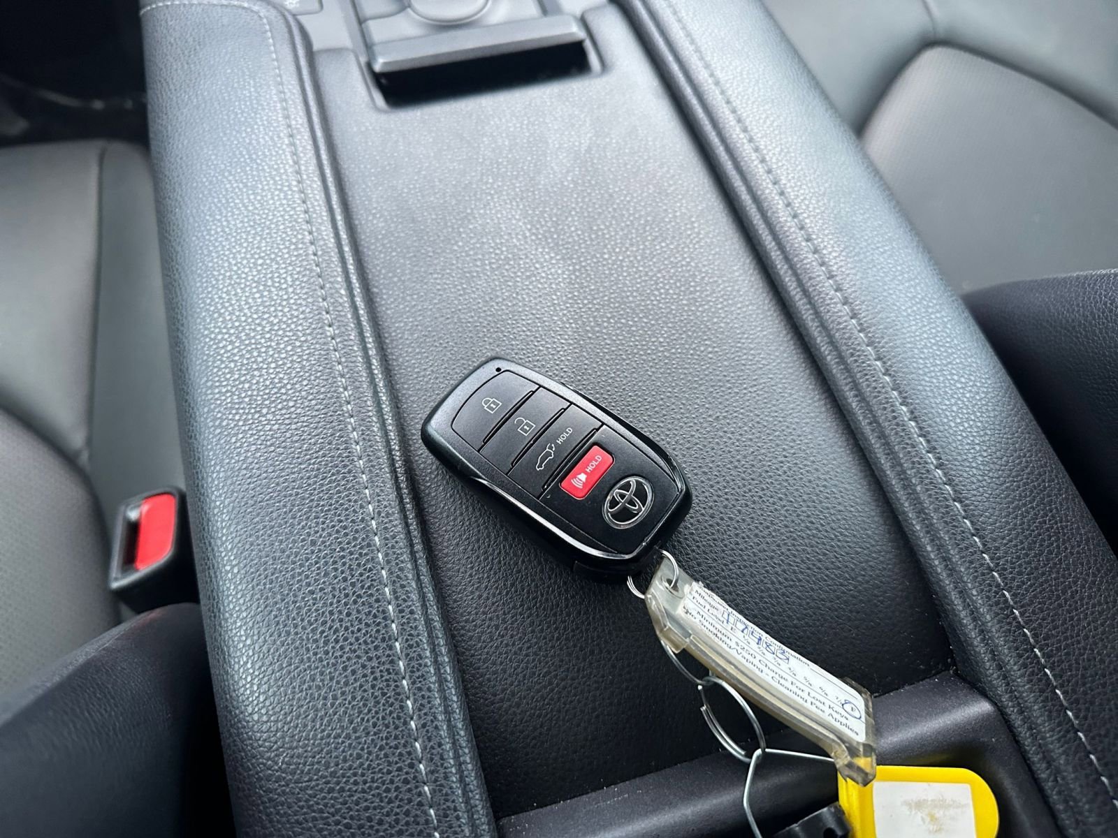 Used 2025 Toyota Grand Highlander XLE image 22