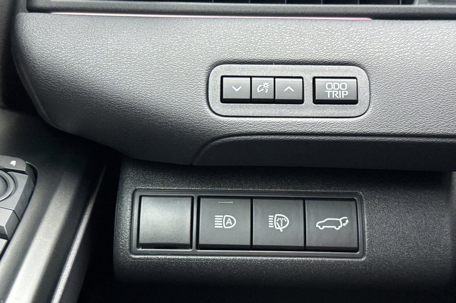 Used 2026 Toyota bZ image 31