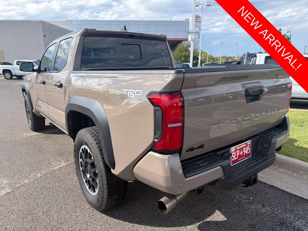Used 2026 Toyota Tacoma TRD Off-Road w/ TRD Off Road Upgrade Package AWD/4WD image 6