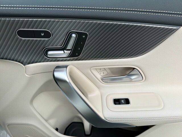 Certified 2025 Mercedes-Benz CLA 250 4MATIC image 21
