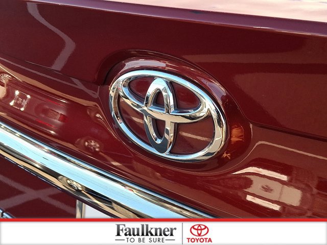 Certified 2017 Toyota Camry SE image 29