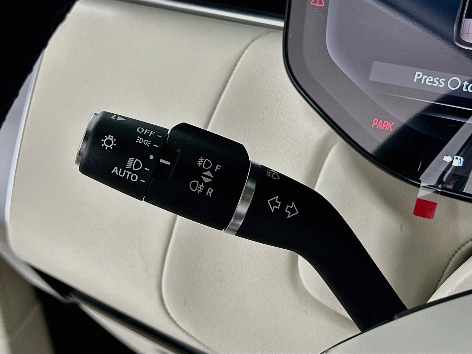 New 2027 Land Rover Range Rover SE AWD/4WD image 21