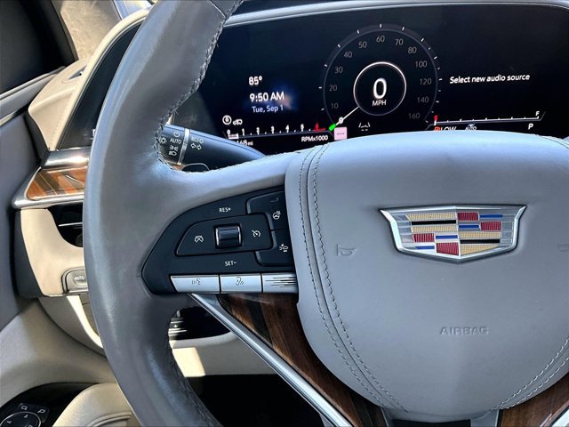 Used 2022 Cadillac Escalade ESV Premium Luxury Platinum w/ Heavy-Duty Trailer Package AWD/4WD image 18