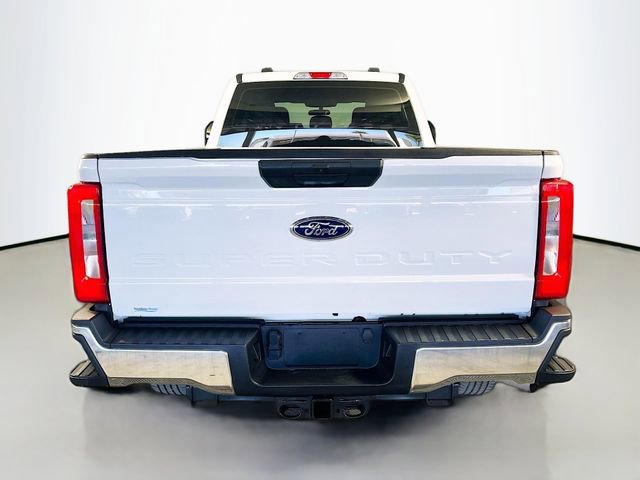 Used 2024 Ford F250 XL w/ XL Chrome Package image 6