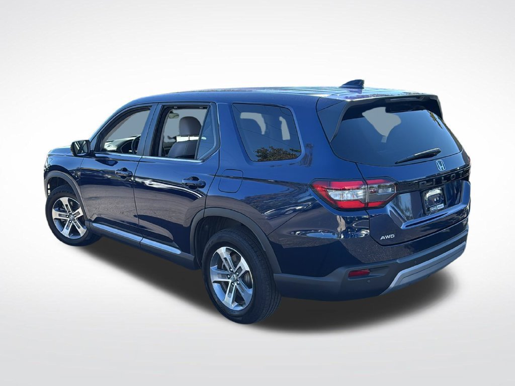 Certified 2025 Honda Pilot EX-L image 5