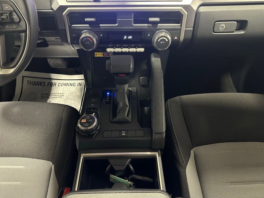 Used 2025 Toyota 4Runner TRD Off-Road image 37