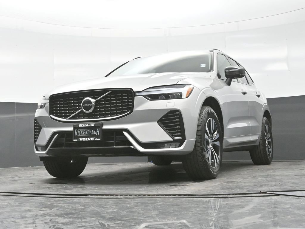 Used 2025 Volvo XC60 B5 Core AWD/4WD image 20