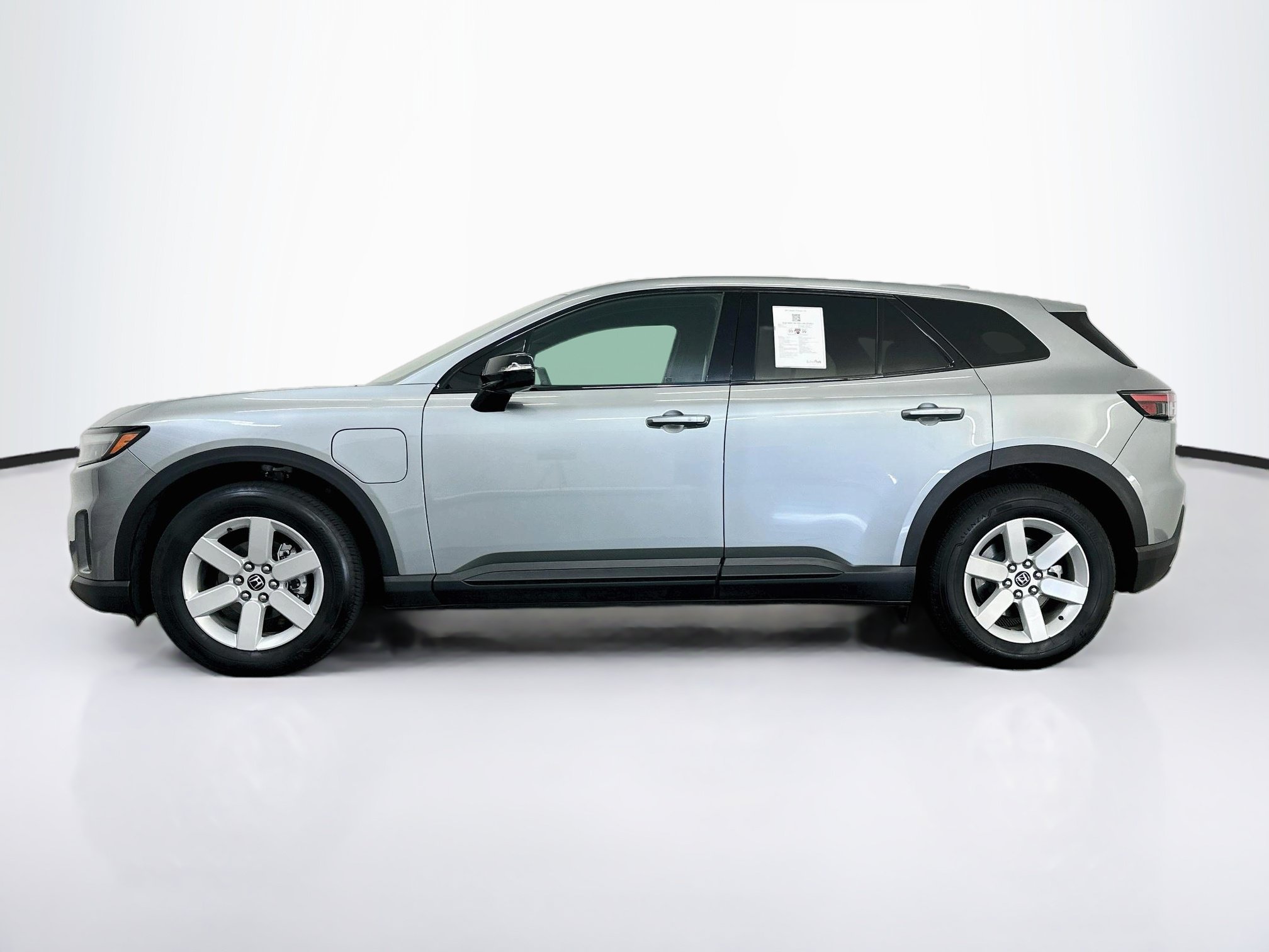 Used 2024 Honda Prologue EX image 4