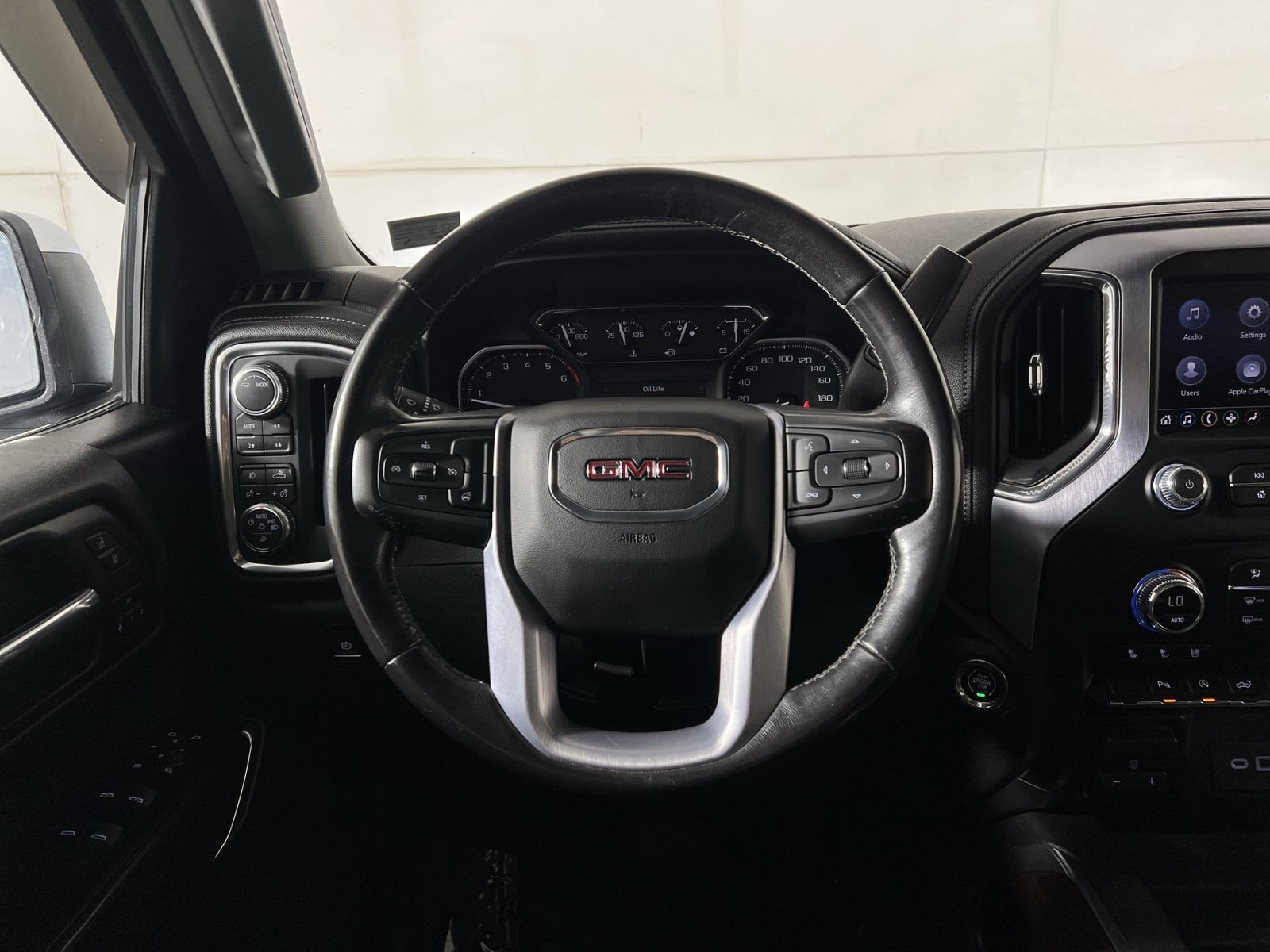 Used 2020 GMC Sierra 1500 SLT w/ SLT Convenience Package AWD/4WD image 16