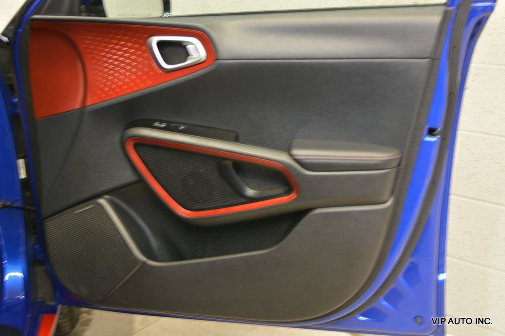 Used 2020 Kia Soul GT-Line Turbo image 10