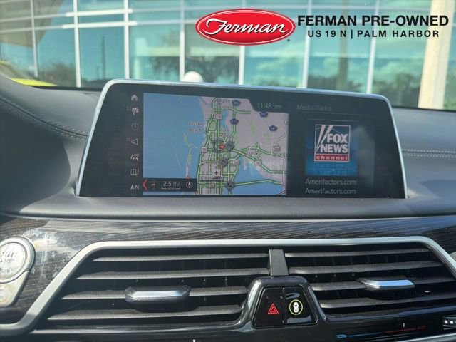 Used 2019 BMW 750i w/ Executive Package image 9