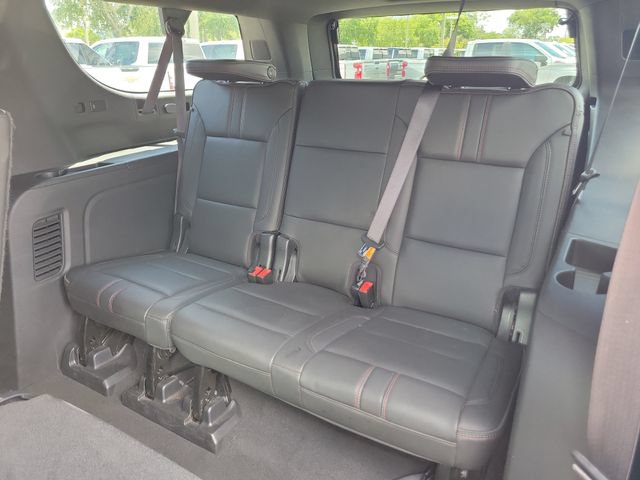 Certified 2022 Chevrolet Suburban RST w/ Luxury Package RWD image 16