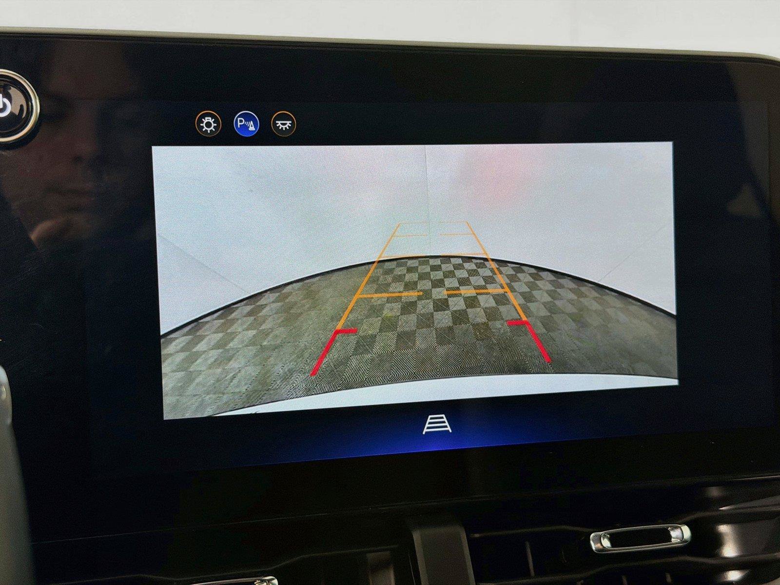 Used 2026 Chevrolet Equinox LT AWD/4WD image 20