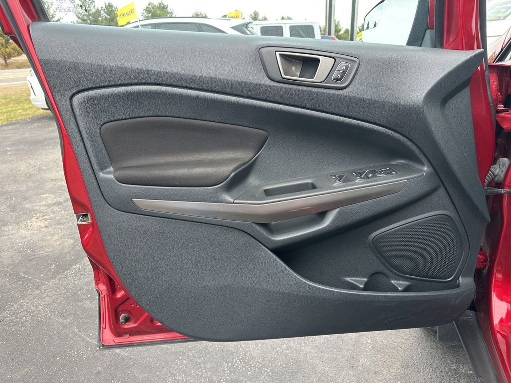 Used 2020 Ford EcoSport SE image 20