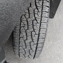 Used 2005 Chevrolet Silverado 1500 LT AWD/4WD image 18